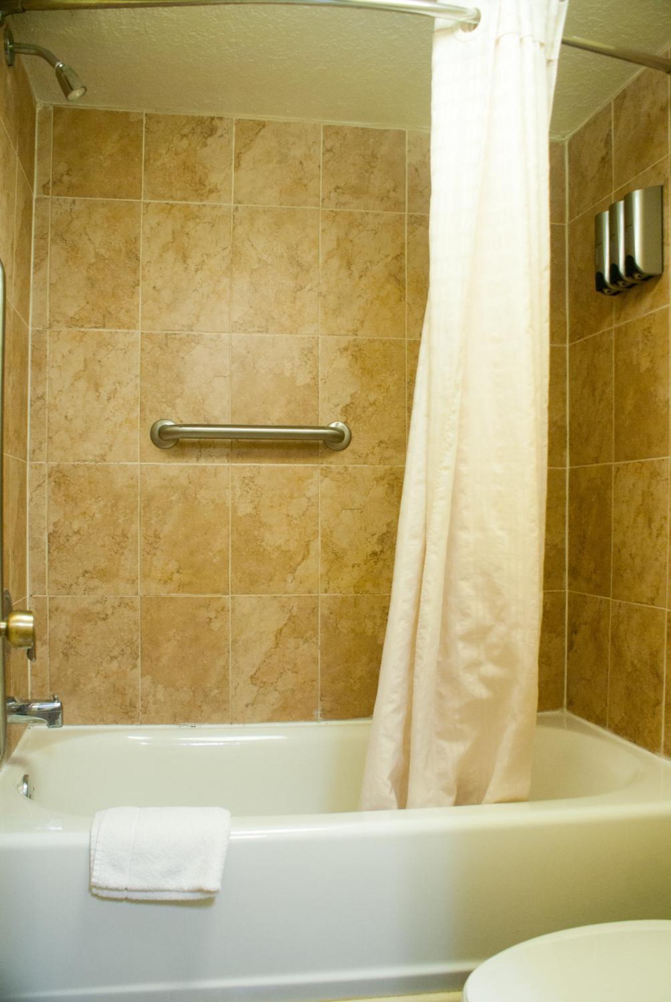 Polynesian Inn Saint Cloud Room photo